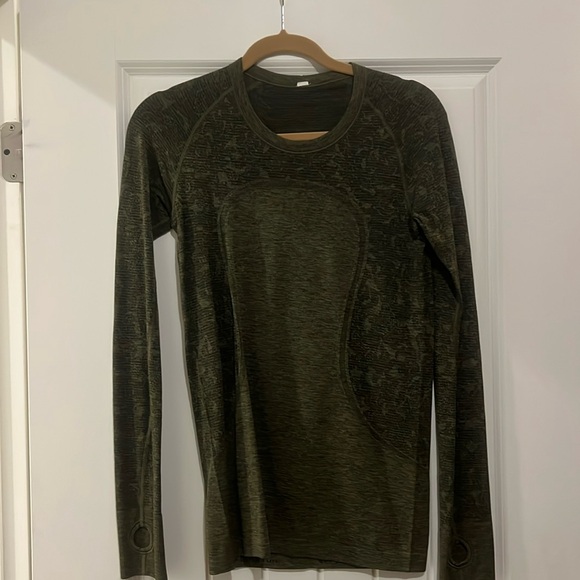 Lululemon Swiftly Tech Long Sleeve - Picture 1 of 1